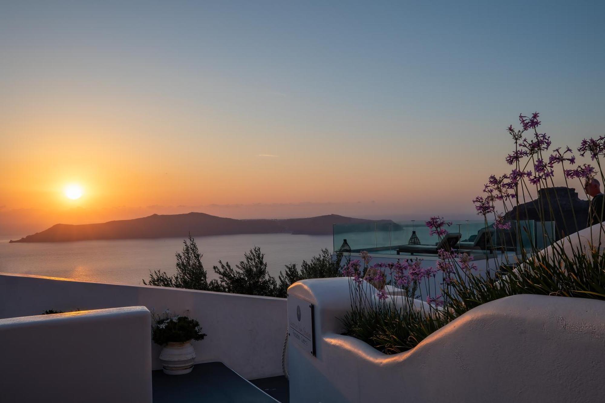 Santorini View - Caldera Firostefani